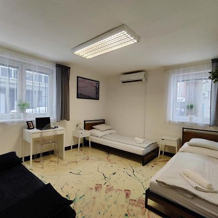 Vibe House Prague Apartment Luaran gambar