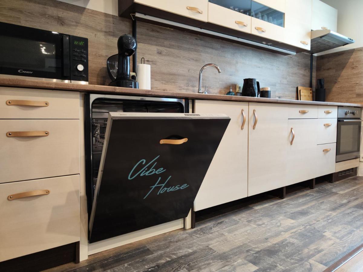 Vibe House Prague Apartment Luaran gambar
