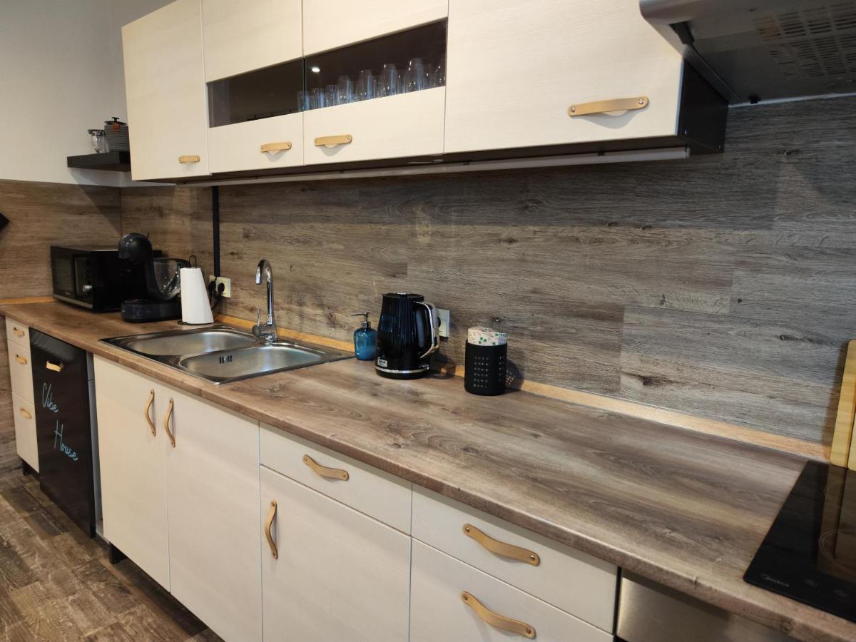 Vibe House Prague Apartment Luaran gambar
